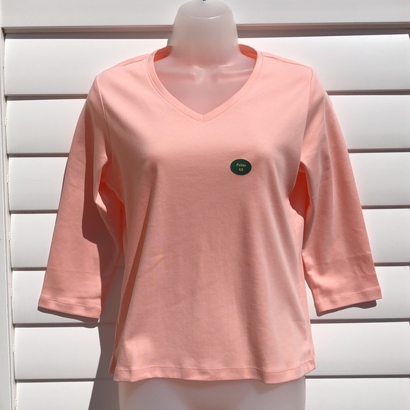 LL BEAN NWT 3/4 sleeve v-neck TOP - Picture 4 of 9